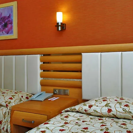 Hotel Grand Pasa 5*